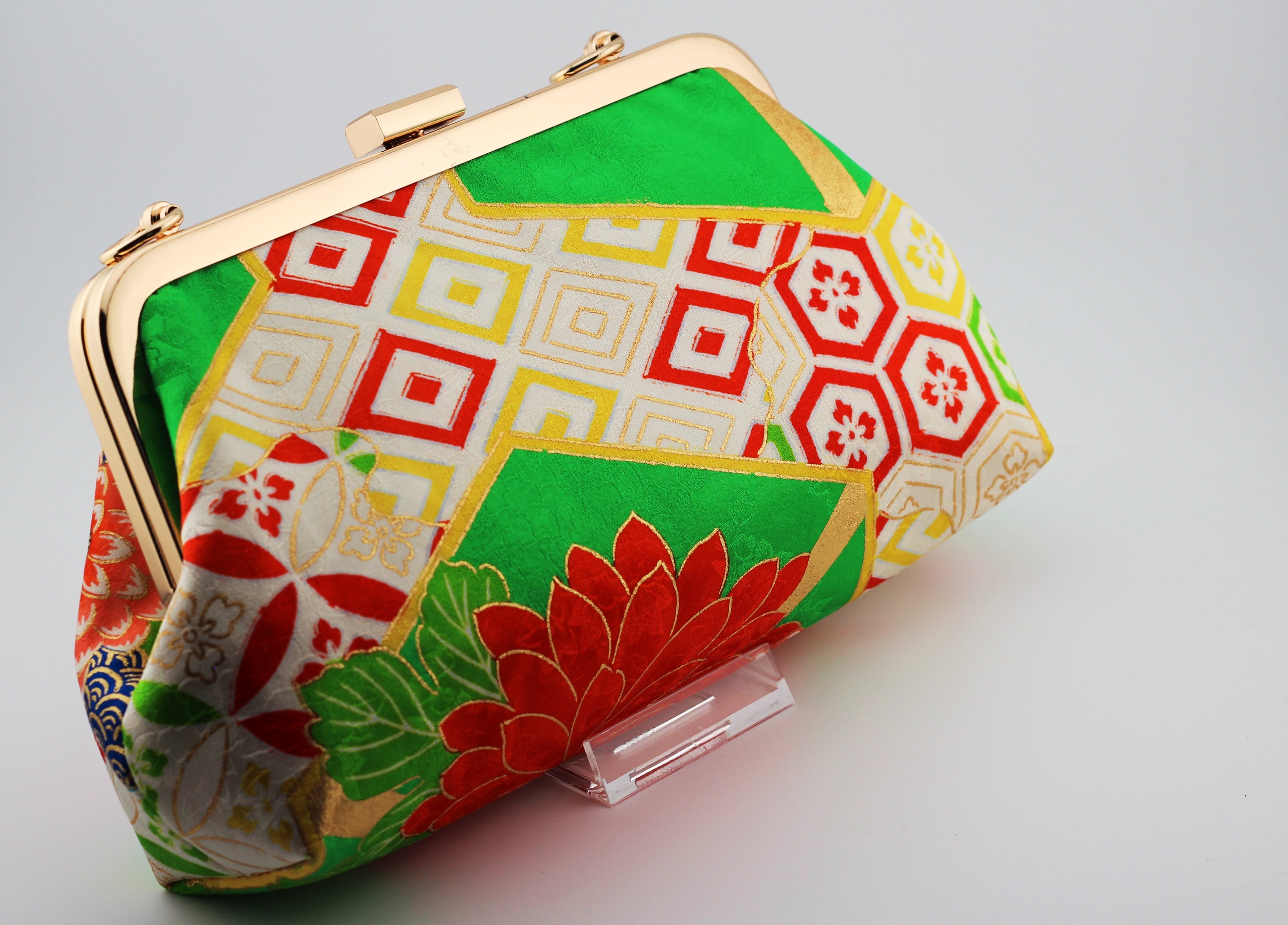 Vintage kimono clutch - pink kiku
