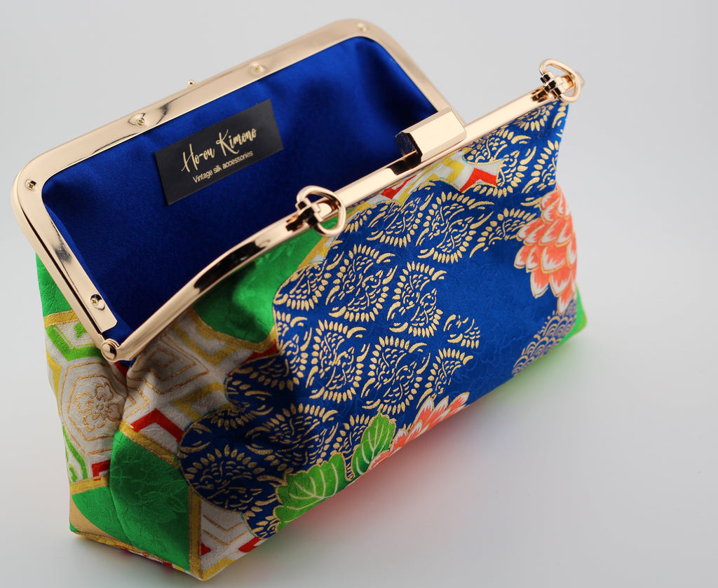Vintage kimono clutch - pink kiku